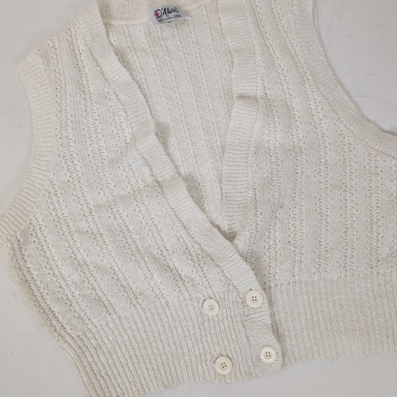 90's White Knit Vest Cropped Cable Fishermen Wrap Cross Wide Shoulders - Picture 4 of 8